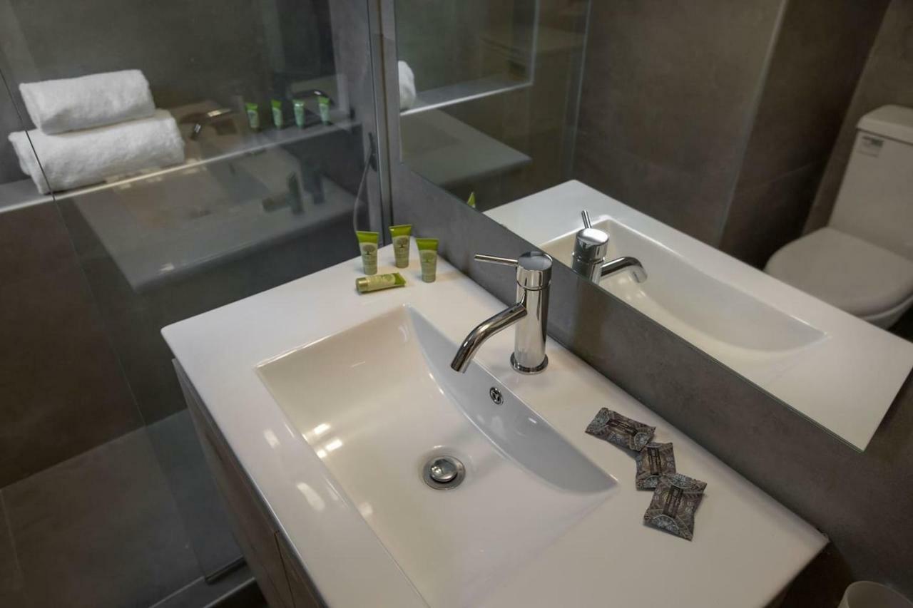 Charming Apartment Few Steps From Acropolis By Ghh Athens Ngoại thất bức ảnh